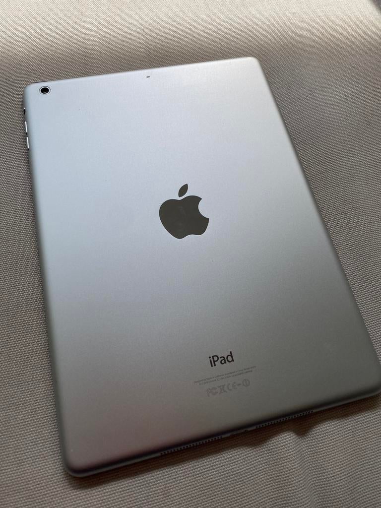 Apple iPad Air, iPad 3 32GB (voor reparatie), Computers en Software, Apple iPads, 10 inch, 32 GB, Apple iPad, Ophalen of Verzenden