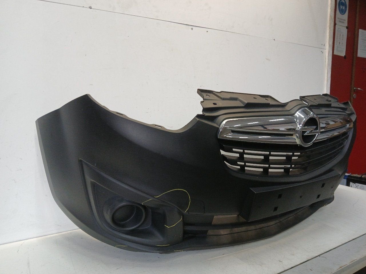 Bumper voor Opel Combo, Onderdelen@venauto.nl, Van der Ven Autorecycling B.V., Gebruikt, Ettenseweg 76, 4706 PB Roosendaal, The Netherlands