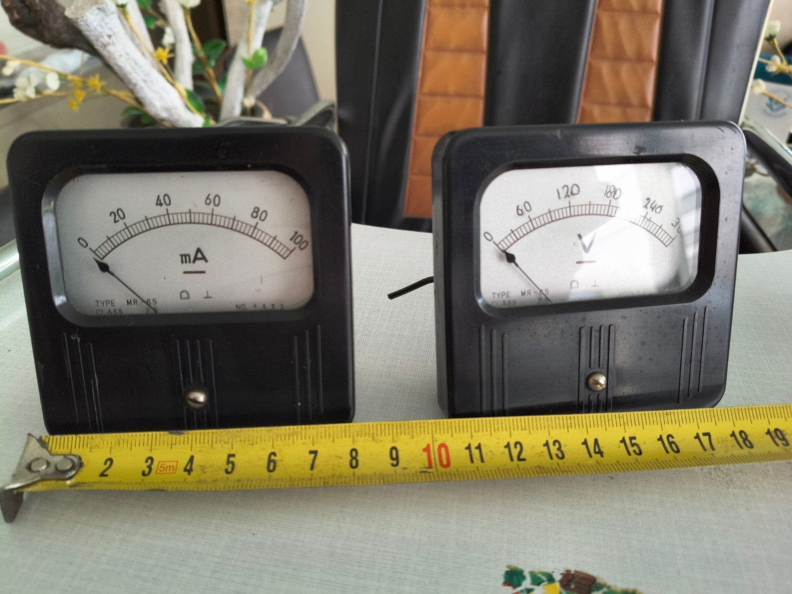 2 Inbouw Paneelmeters: Amperemeter en Voltmeter, Ophalen, Gebruikt