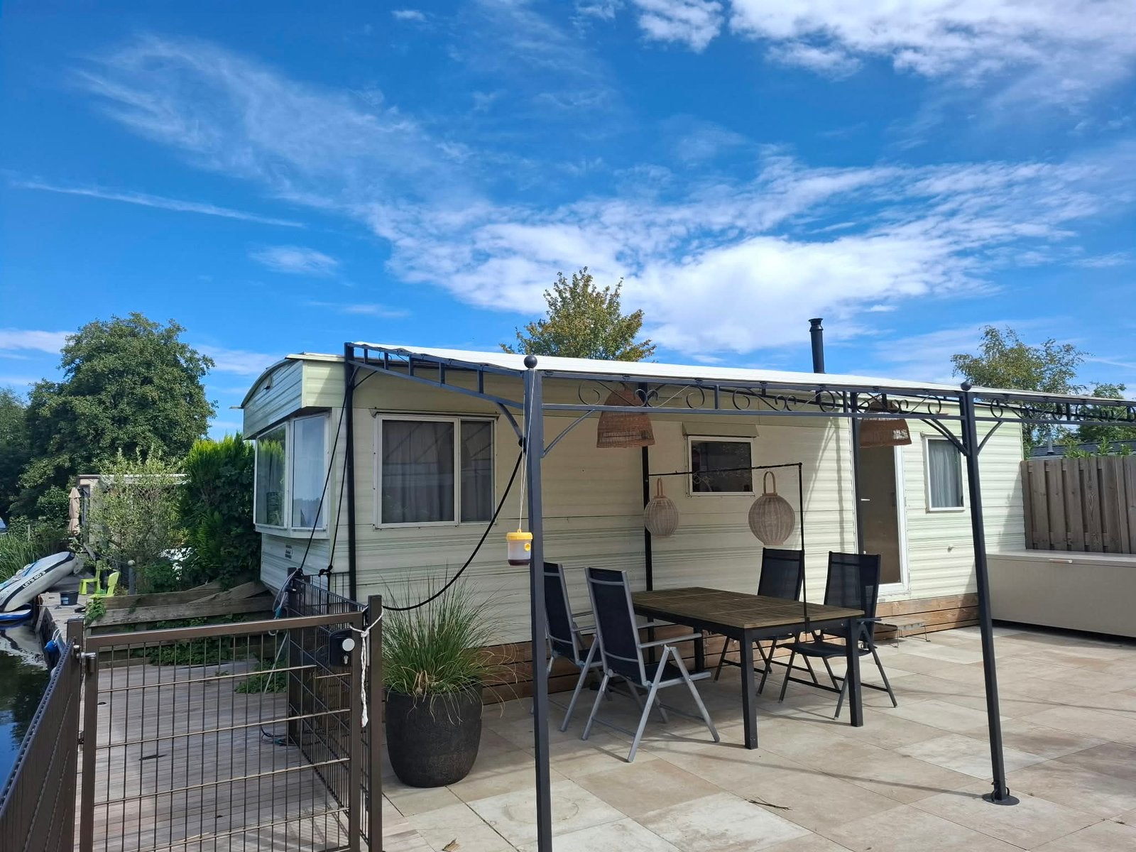 Keurige stacaravan met airco, Caravans en Kamperen, Stacaravans, Tot en met 4
