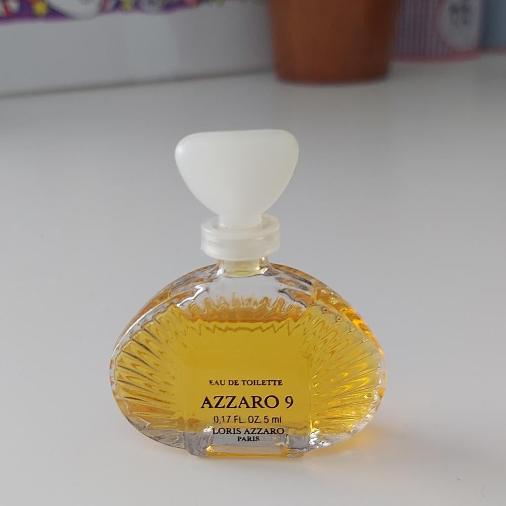 Azzaro 9 van Louis Azzaro, Ophalen of Verzenden, Zo goed als nieuw, Miniatuur, Gevuld