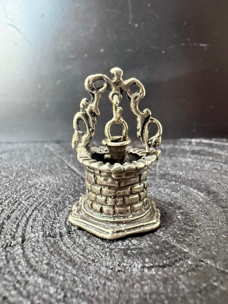 Vintage Zilveren Miniatuur Waterput / Wensput, Antiek en Kunst, Verzenden, Zilver