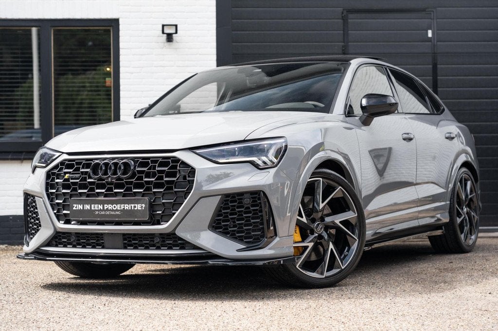 Audi RS Q3 RSQ3 2.5 TFSI Pano Matrix Carbon 360 B&O Sfeer, Auto's, Audi, Bedrijf, Te koop, RSQ3, 360° camera, 4x4, ABS, Achteruitrijcamera