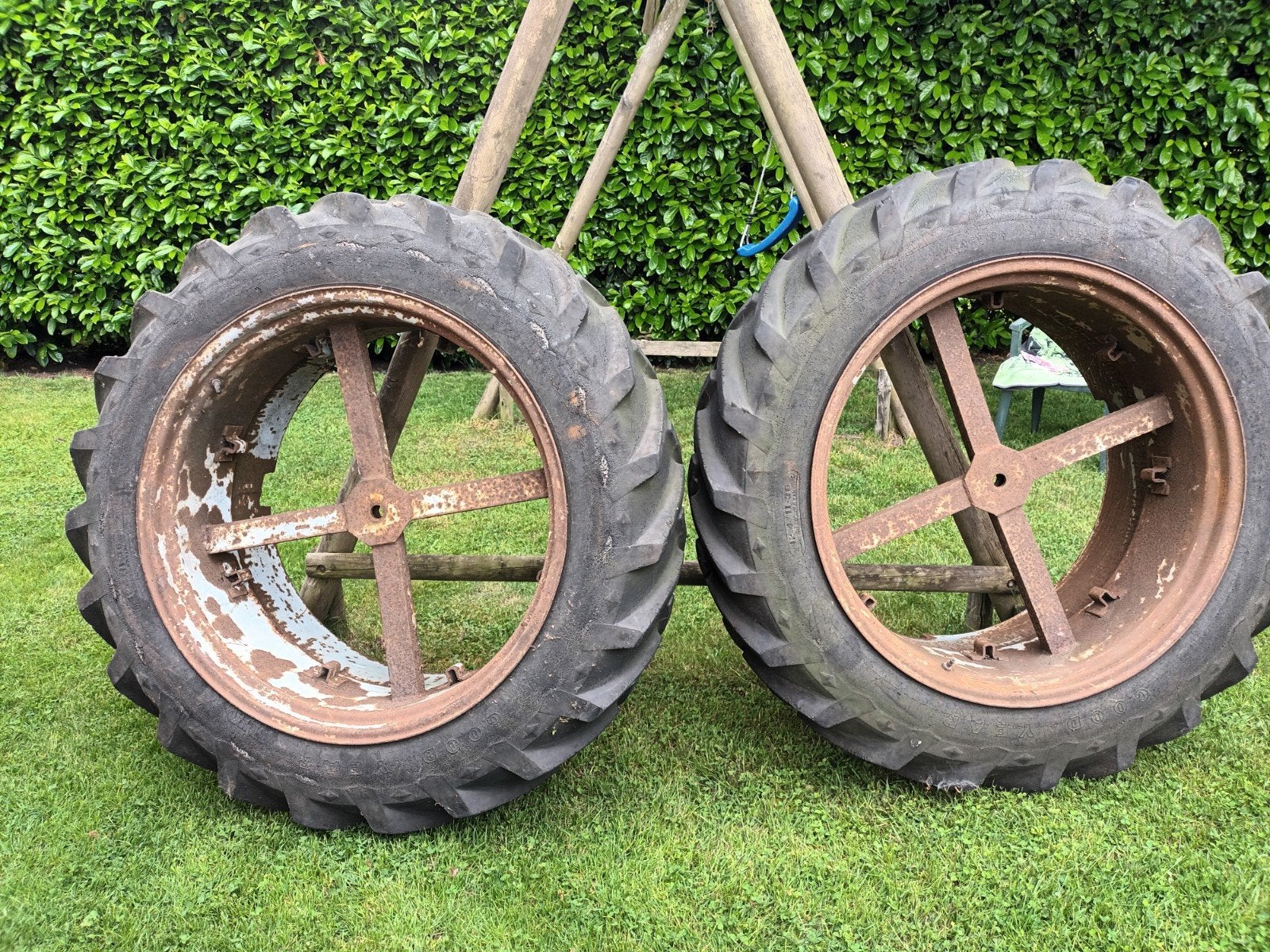 Gratis! Dubbellucht, dubbele wielen., Ophalen of Verzenden