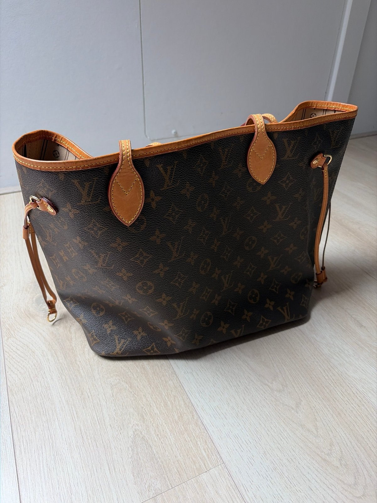 Louis Vuitton Neverfull MM Monogram Canvas, Ophalen of Verzenden, Gebruikt, Bruin, Shopper