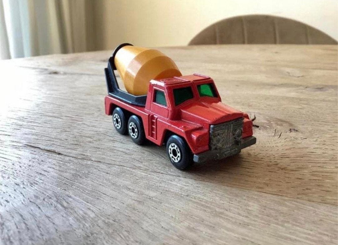 Matchbox Cement Truck No. 13 – Superfast – Engeland, Ophalen of Verzenden, Gebruikt, Bus of Vrachtwagen