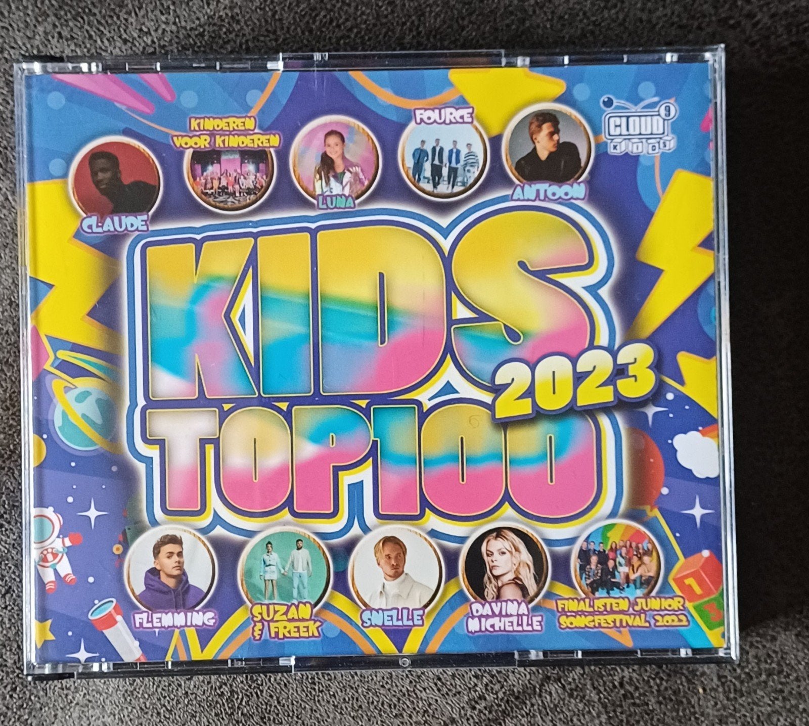 Kids Top 100 2023 CD / CD kinderen, Ophalen, Zo goed als nieuw, Verzamelalbum, 3 tot 5 jaar