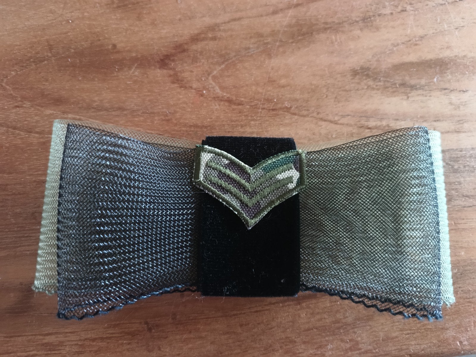 Brosh van Thule met embleem van het leger, Ophalen of Verzenden, Zo goed als nieuw, Carnaval