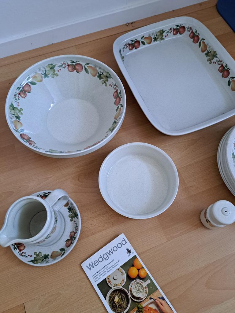 Wedgwood Quince servies, als nieuw!, Ophalen of Verzenden, Zo goed als nieuw, Keramiek, Compleet servies