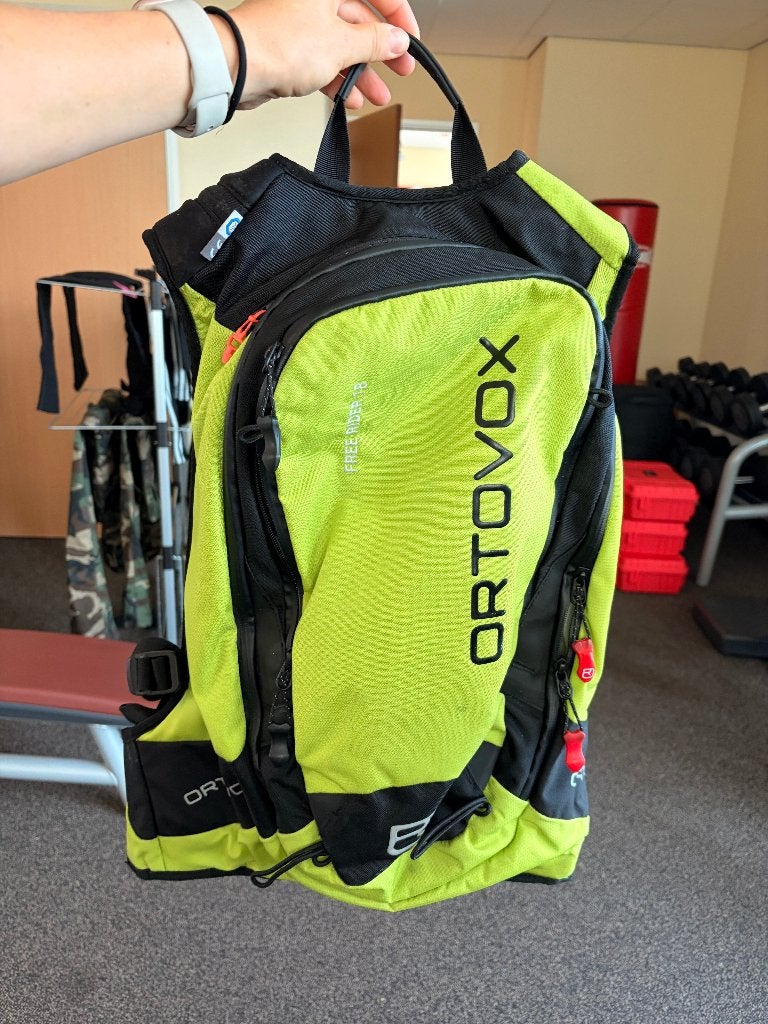 Ortovox rugzak met rugprotector, Ophalen of Verzenden, Zo goed als nieuw, Helm of Bescherming