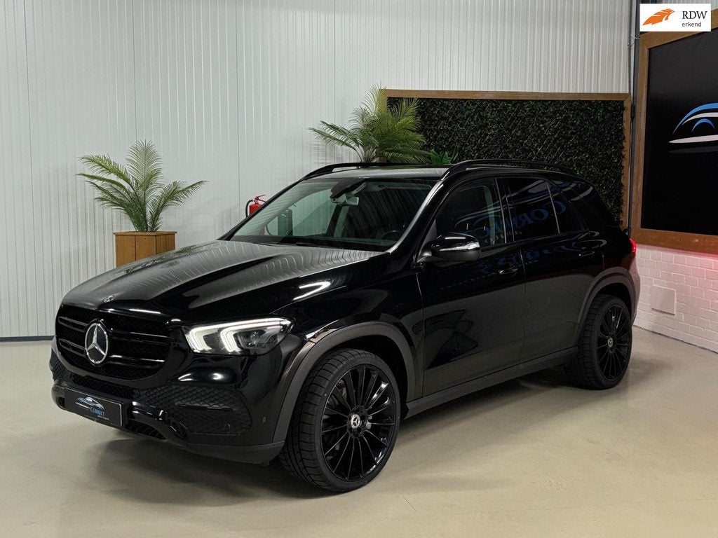 Mercedes-Benz GLE-klasse 300 d 4MATIC AMG incl BTW, Auto's, Mercedes-Benz, Gebruikt, Euro 6, 4 cilinders, 2065 kg