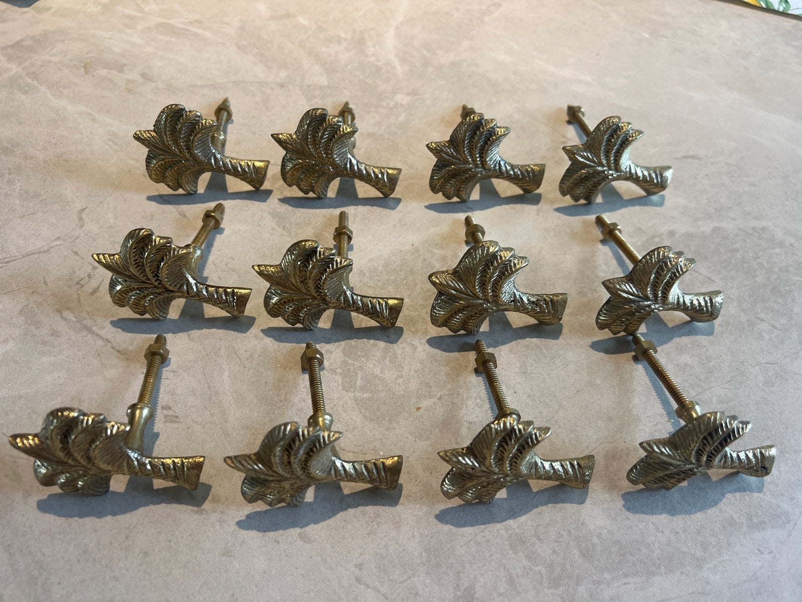 Set van 12 Vintage Palmboom Kastknoppen - Goudkleurig, Vintage, Ophalen of Verzenden, Zo goed als nieuw, Goud