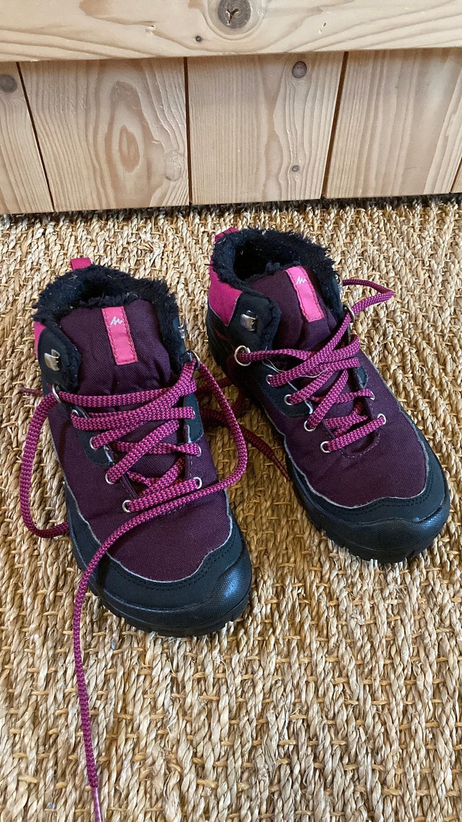 Roze bergschoenen wandelschoenen maat 33, Ophalen of Verzenden, Zo goed als nieuw, Meisje, Schoenen