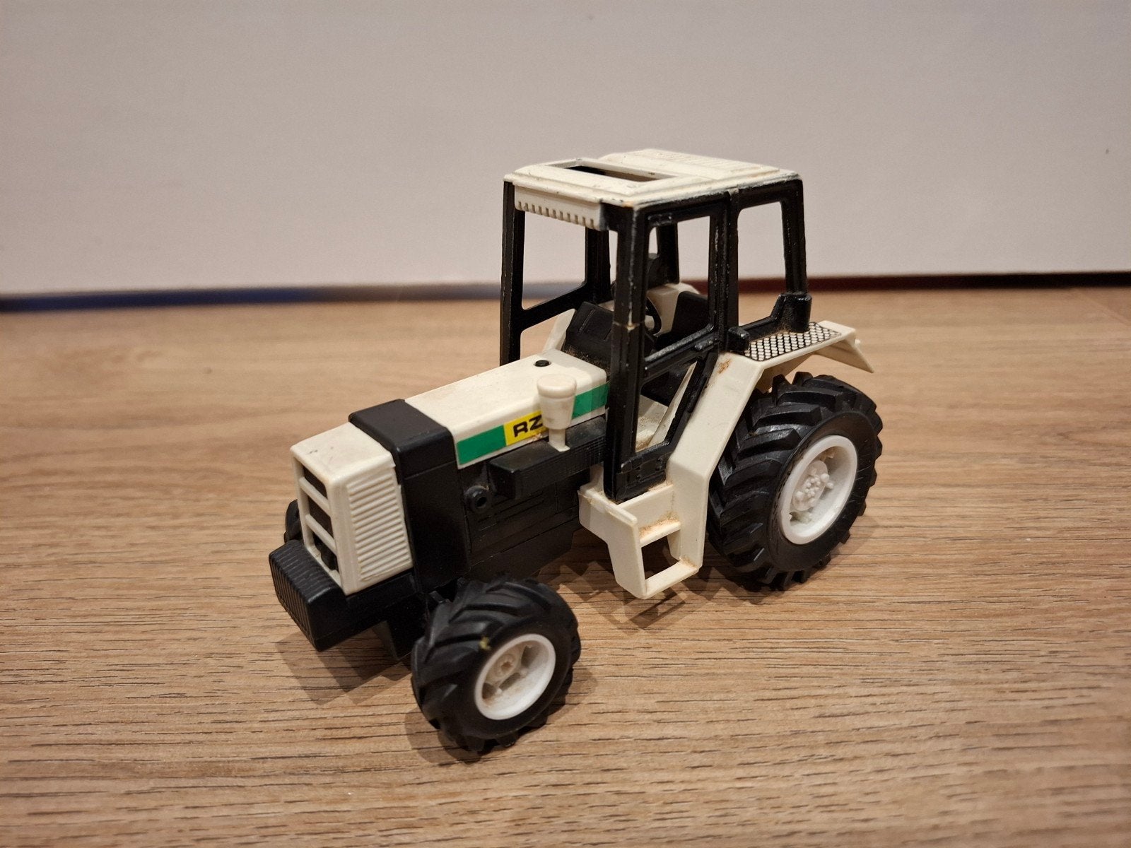 Speelgoed Tractor RZ-1 New Ray, Ophalen of Verzenden, Gebruikt