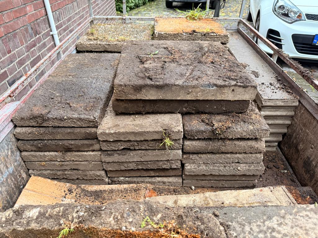 Gratis stoeptegels, Tuin en Terras, Tegels en Klinkers, Ophalen of Verzenden, Gebruikt, Beton, Overige typen