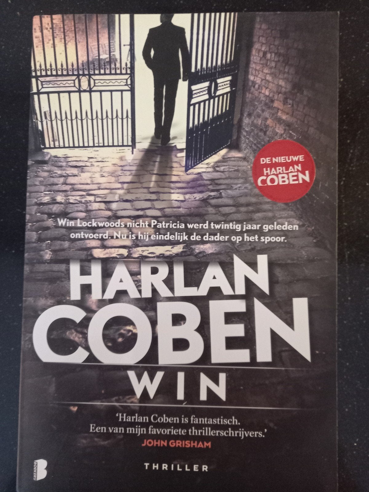 Harlan Coben - Win, Harlan Coben, Ophalen of Verzenden, Zo goed als nieuw, Nederland