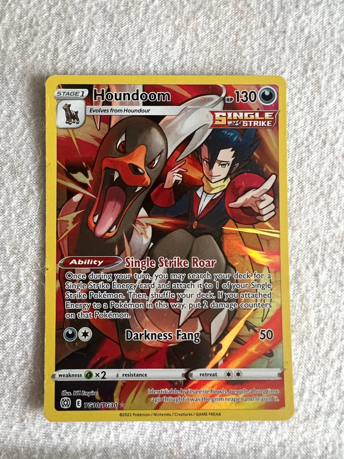 Pokémon Kaarten Set: Houndoom, Galarian Perrserker V, Slakin, Hobby en Vrije tijd, Verzamelkaartspellen | Pokémon, Zo goed als nieuw