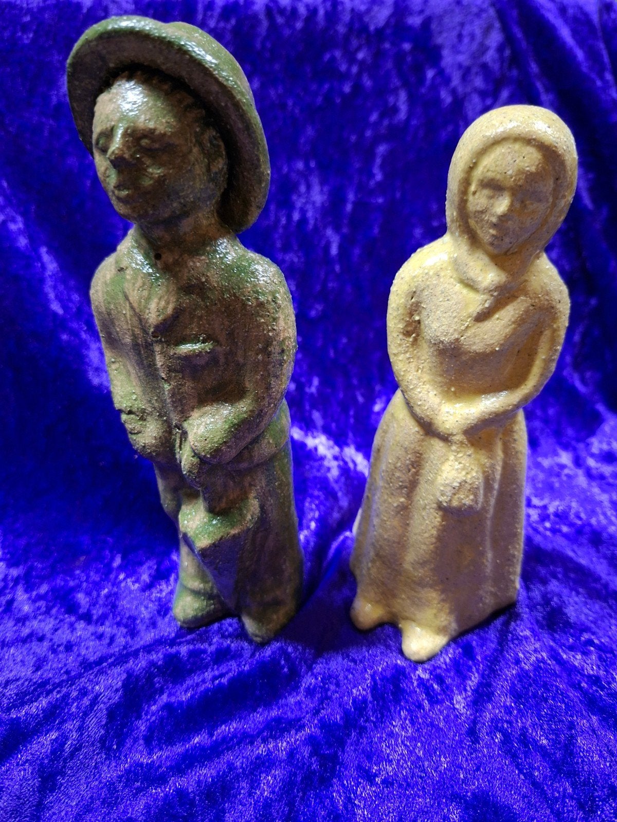 Handgemaakte keramische beeldjes Abraham & Sarah - M. Maia, Ophalen of Verzenden, Zo goed als nieuw, Mens