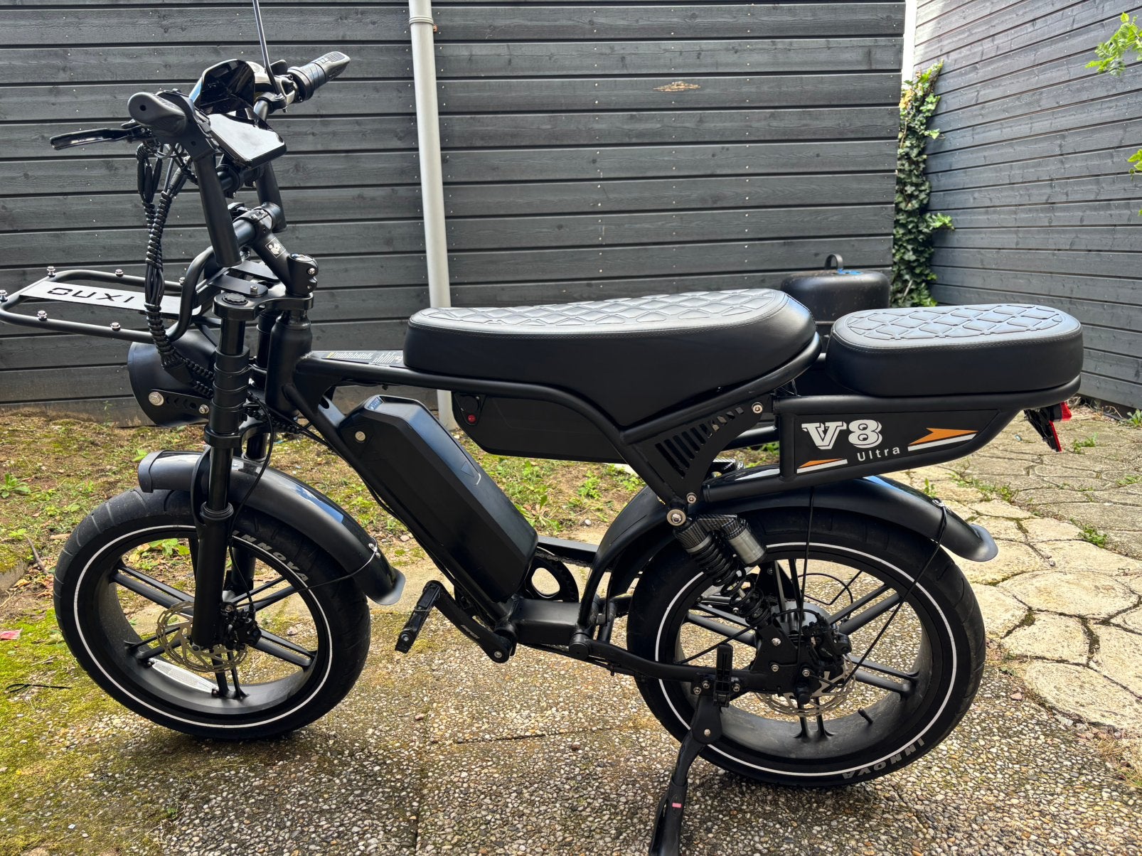 Fatbike V8 Ultra Bluetooth Speakers Dubble Accu, Fietsen en Brommers, Zo goed als nieuw, 51 tot 55 cm, 50 km per accu of meer