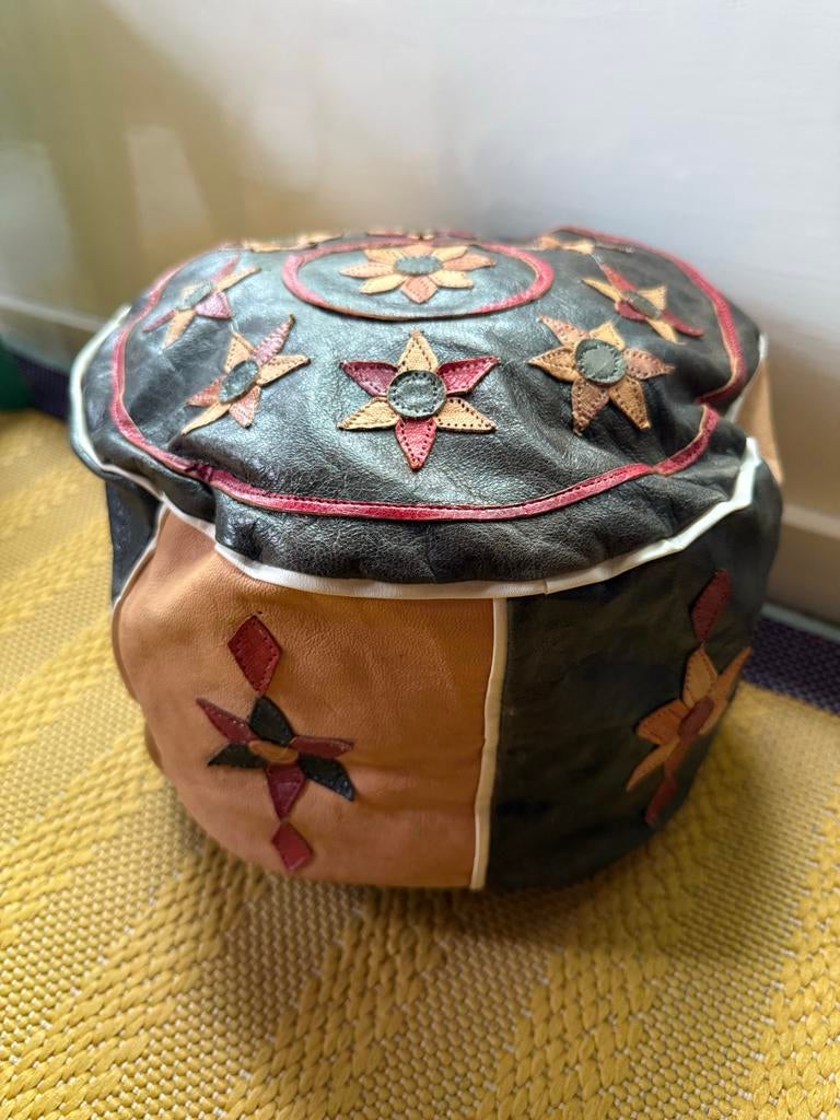 Vintage Leren Poefje, Minder dan 50 cm, Gebruikt, Rond, Leer
