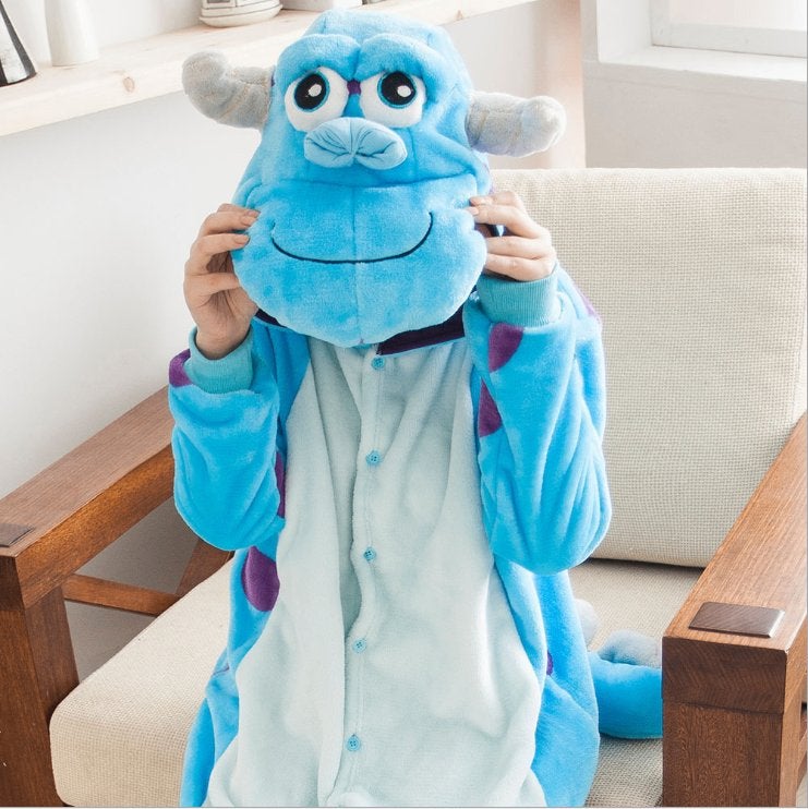 Sulley verkleden onesie Monster Inc 134 t/m XL NIEUW blauw, Ophalen of Verzenden, Nieuw, 134 t/m 140, Jongen of Meisje