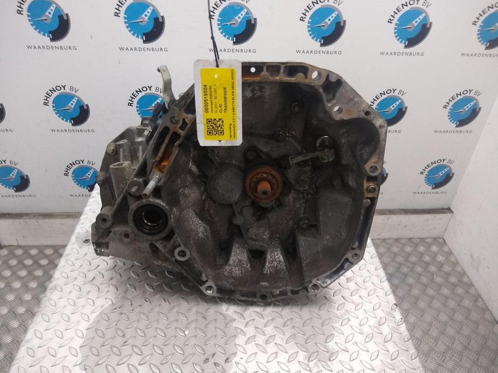 RENAULT CLIO 1.5 DCI PARISIENNE TRANSMISSIE / VERSNELLINGSBA, Ophalen of Verzenden, Gebruikt, ARN erkend