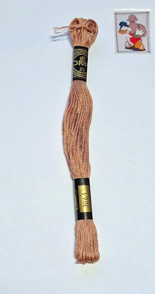 DMC mouline, roze 3064, Mulhouse, France, Ophalen of Verzenden, Borduurgaren of Zijde, DMC