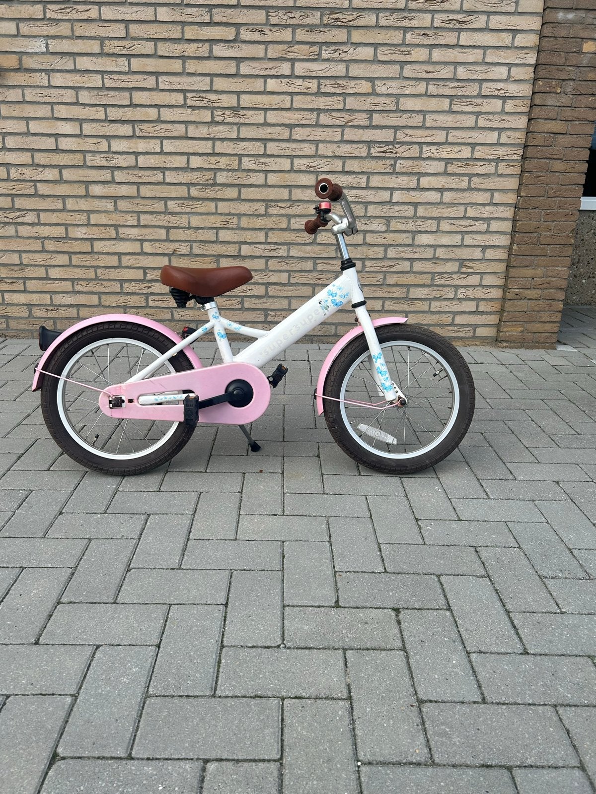 Nette 16 inch meisjesfiets - Roze/Wit, Ophalen of Verzenden, Gebruikt, Terugtraprem, 16 tot 20 inch