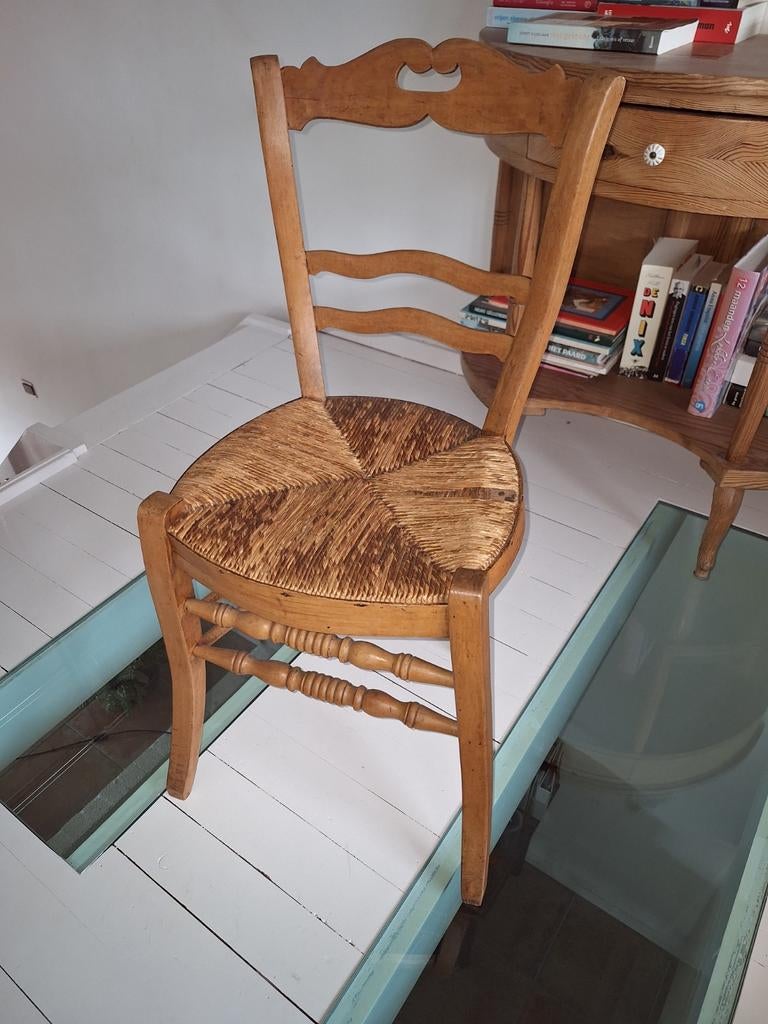 Snorrestoeltje met rieten zitting (defect), Antiek en Kunst, Ophalen