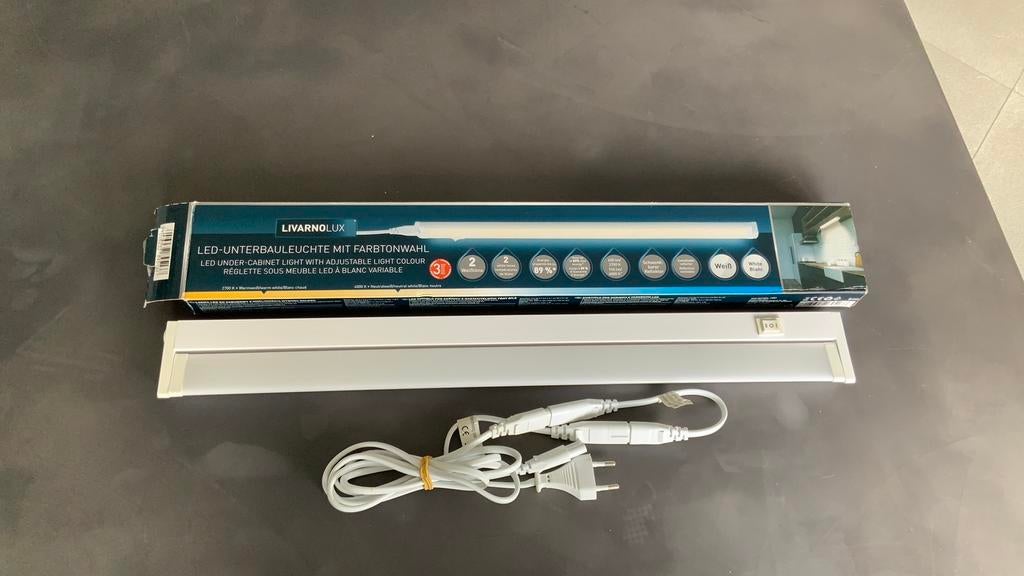 LED. TL lamp., Ophalen of Verzenden, Zo goed als nieuw