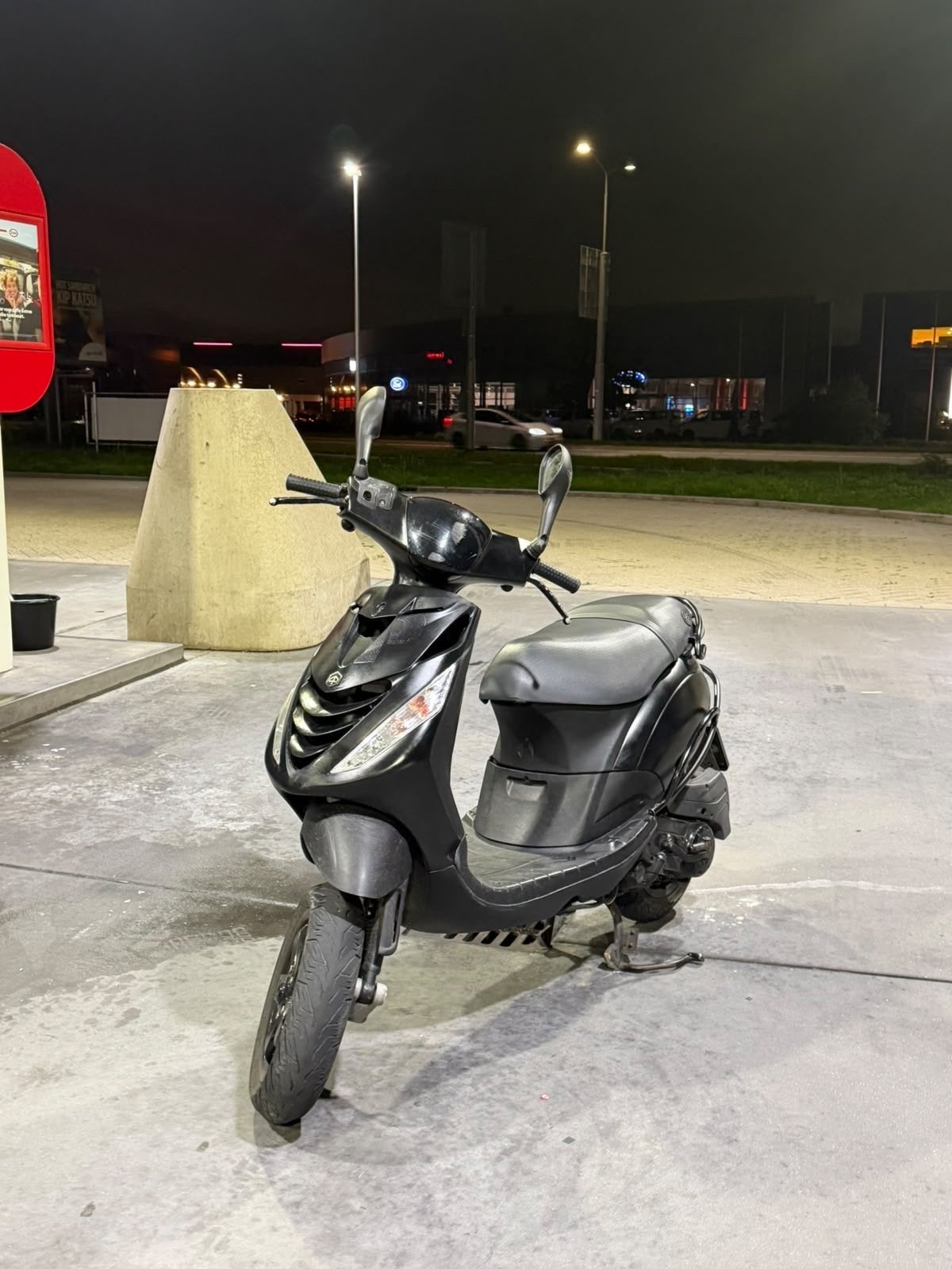 Piaggio Zip 4-takt 50cc - Zwart, Ophalen, Maximaal 45 km/u, Zip, Zo goed als nieuw