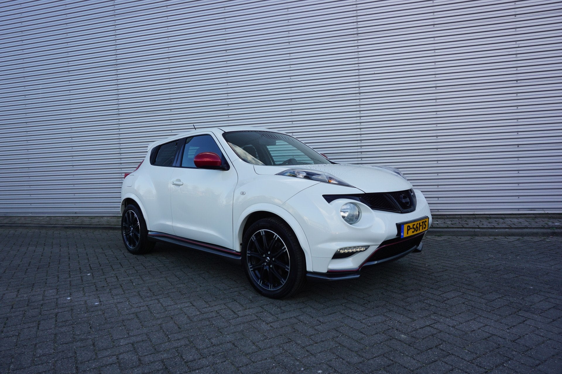 Nissan Juke 1.6 Turbo NISMO Climate / Navi / Cruise / Elektr, Auto's, Nissan, Voorwielaandrijving, 1618 cc, Gebruikt, 1225 kg