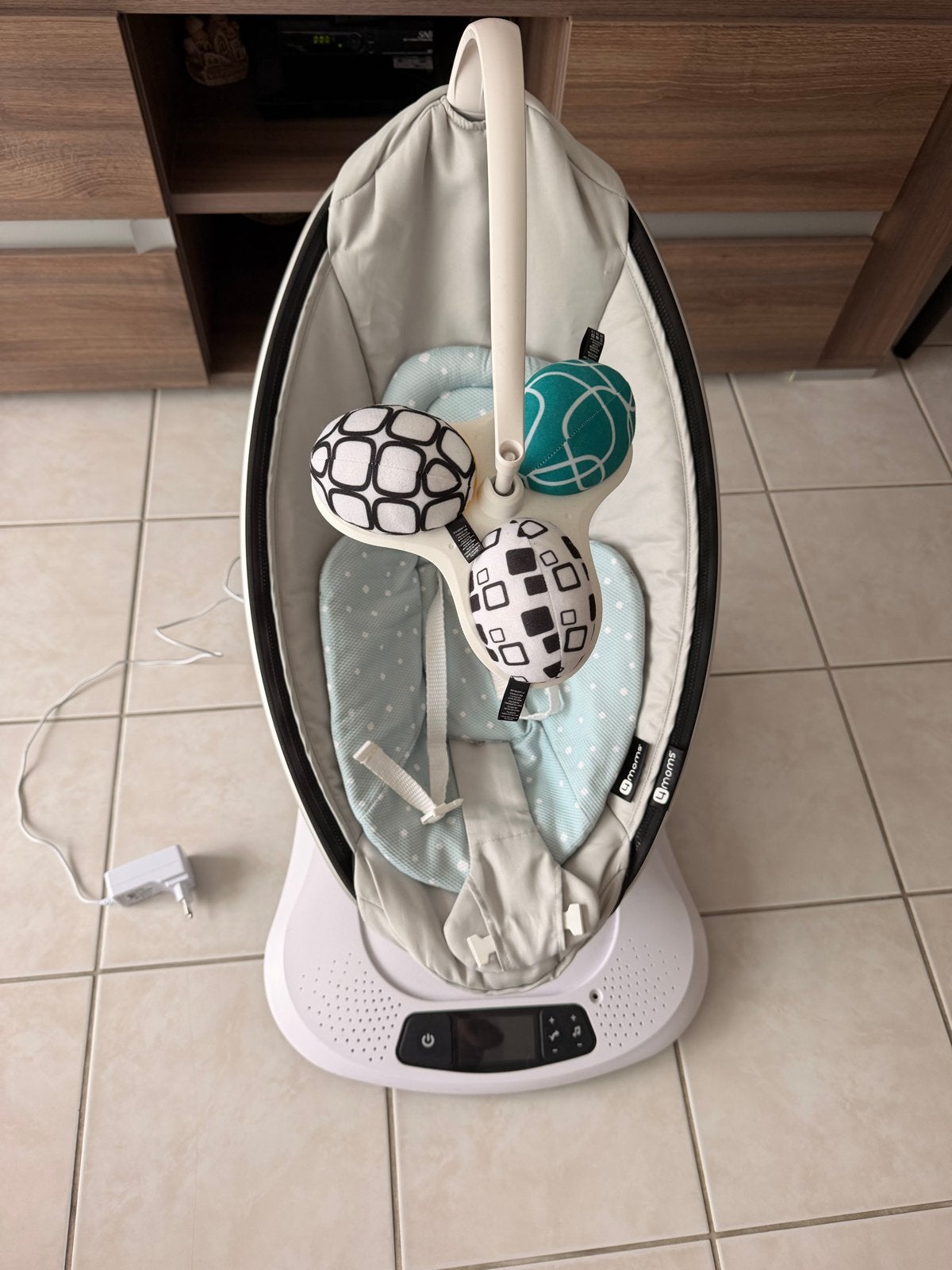 4moms mamaRoo babywieg met newborn zitje en 3 ballen, Ophalen of Verzenden, Zo goed als nieuw, Wieg