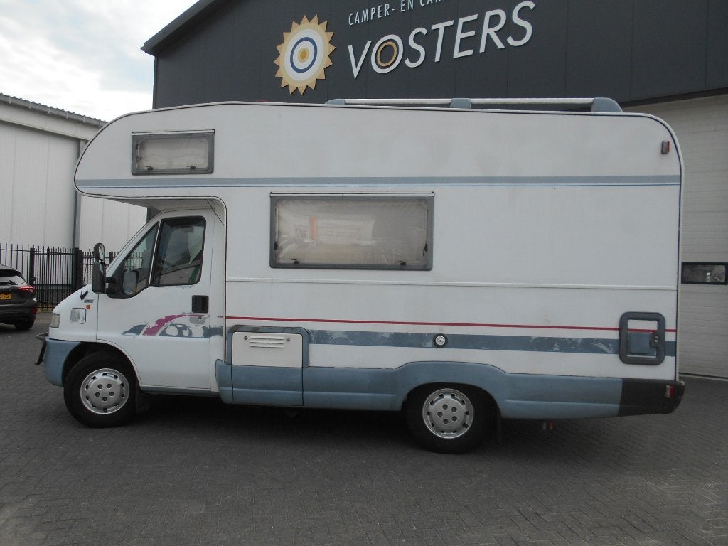Burstner 2.5 TDI, Alkoof, Ringverwarming, Fiat, Particulier
