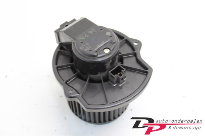 Kachel Ventilatiemotor van een Toyota IQ, Auto-onderdelen, Gebruikt, -, -, Ophalen of Verzenden