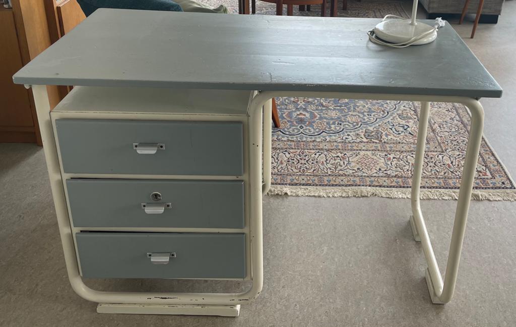 Apart vintage bureau, Huis en Inrichting, Bureaus, Ophalen, Overige typen, Gebruikt, 120 cm