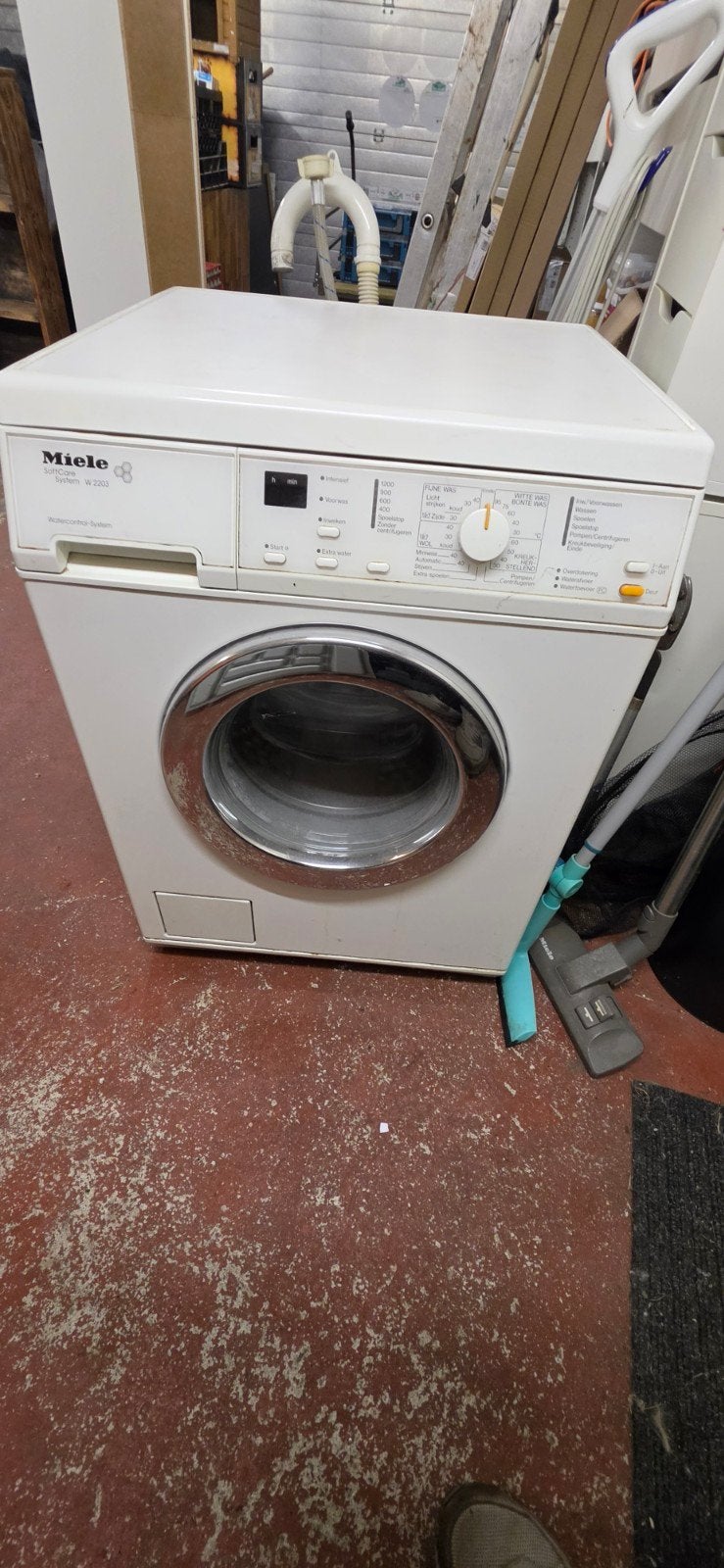 Miele SoftCare System W 2203 Wasmachine, Witgoed en Apparatuur, Ophalen, Gebruikt, Voorlader, 85 tot 90 cm