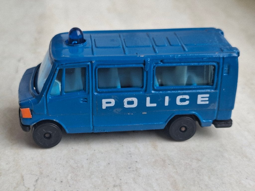 Mercedes 307D of 208 van Metalcar schaal  1/55, Ophalen of Verzenden, Zo goed als nieuw, Auto