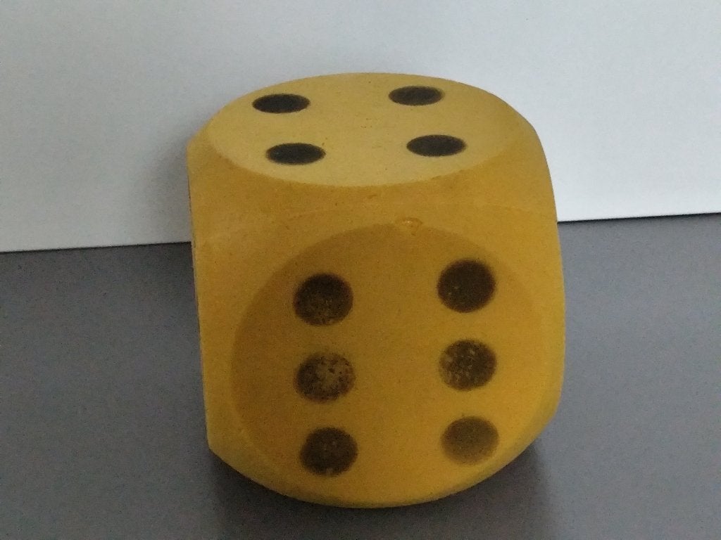Zachte dobbelsteen - soft - geel - 16 cm, Een of twee spelers, Ophalen of Verzenden, Gebruikt, Reisspel
