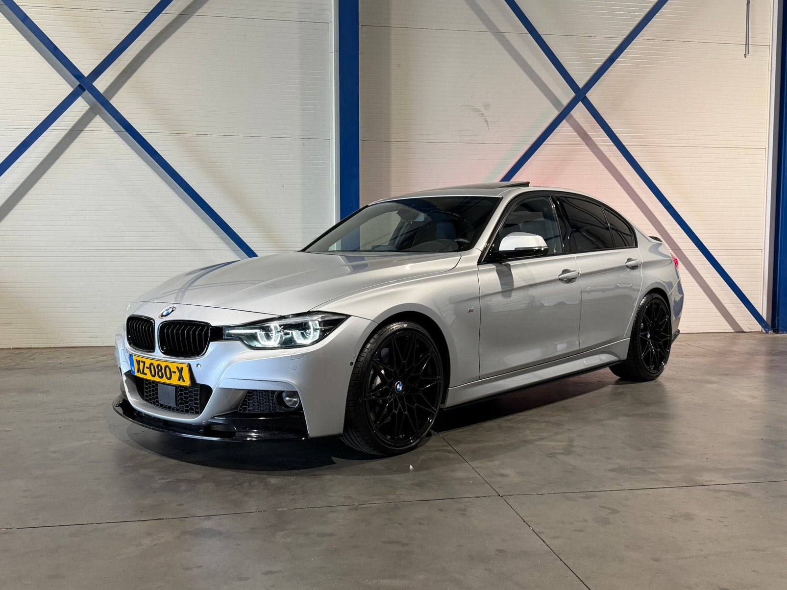 BMW 3-Serie 340i 326pk Aut 2019 Grijs, Auto's, BMW, Automaat, 1800 kg, Origineel Nederlands, Particulier
