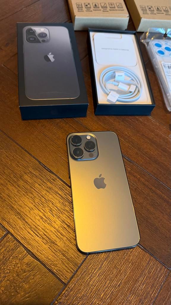 iPhone 13 Pro 128 GB Grafiet - Zo goed als nieuw, Telecommunicatie, Mobiele telefoons | Apple iPhone, 128 GB, Ophalen of Verzenden