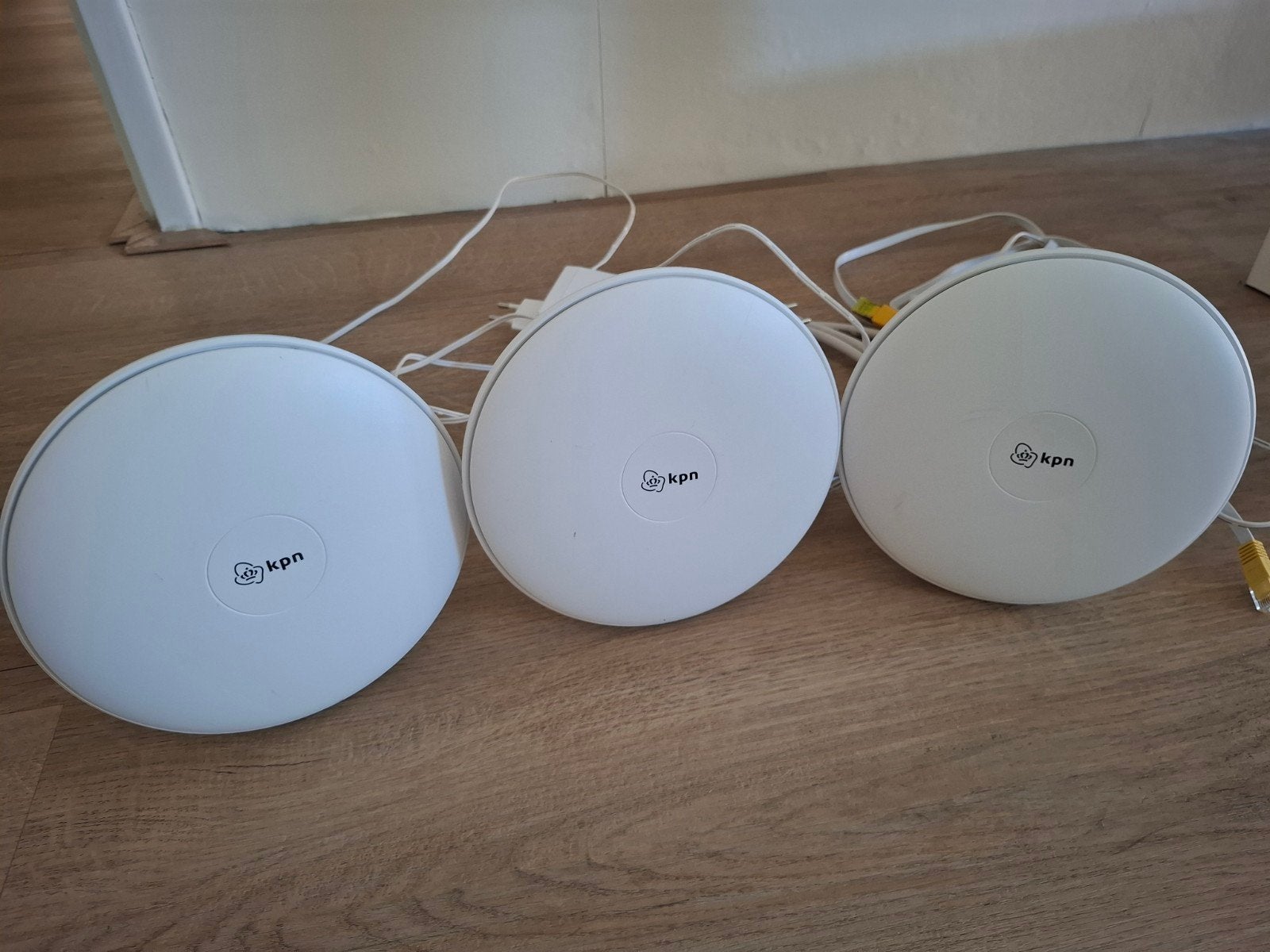 3 KPN super WIFI punten, incl. adapters, Computers en Software, WiFi-versterkers, Ophalen of Verzenden, Zo goed als nieuw, KPN Super WiFi versterker