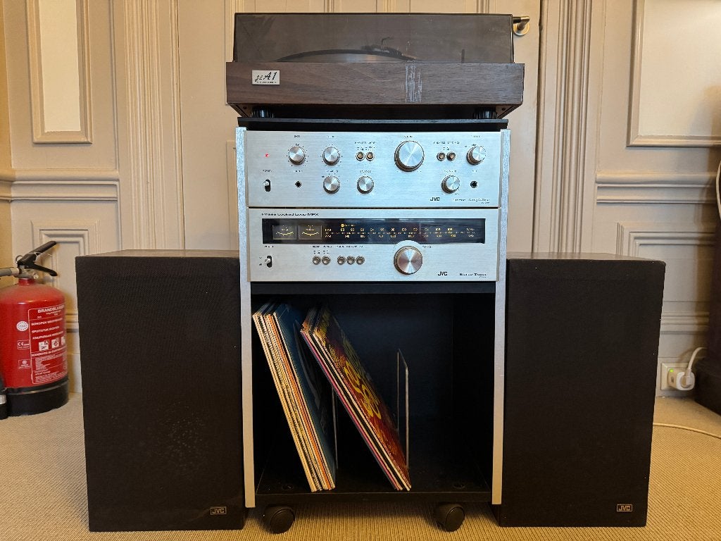 JVC Vintage éérste Stereo Set Toren (310, 1973) in Nederland, Audio, Tv en Foto, Stereo-sets, Gebruikt, JVC, Losse componenten