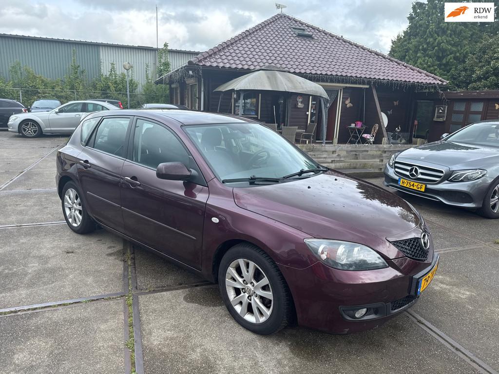 Mazda 3 1.6 S-VT Touring, Voorwielaandrijving, Gebruikt, 1165 kg, Handgeschakeld