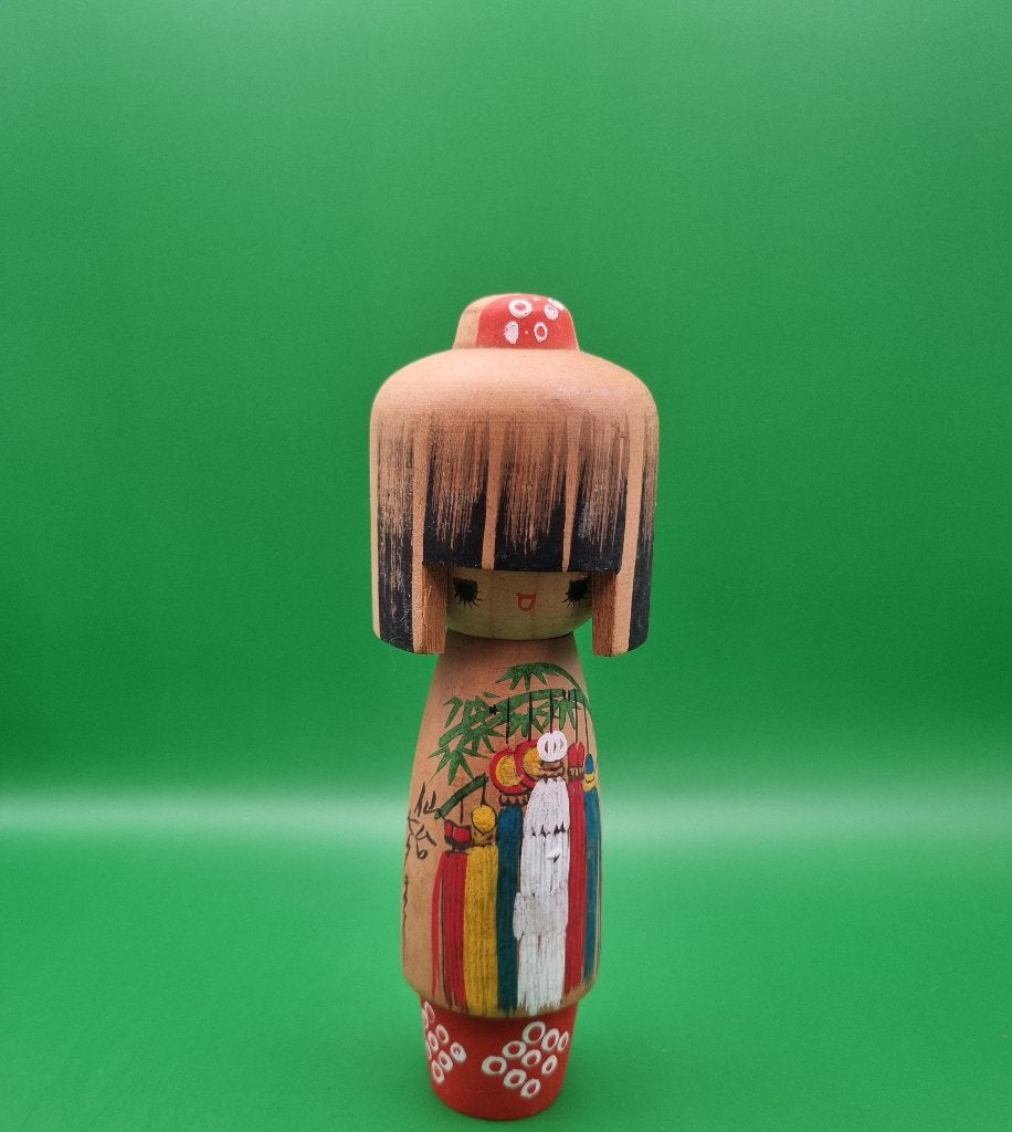Leuke Sendai Tanabata Matsuri Kokeshi, Antiek en Kunst, Hout, 16 cm, Ophalen of Verzenden, Geschilderd