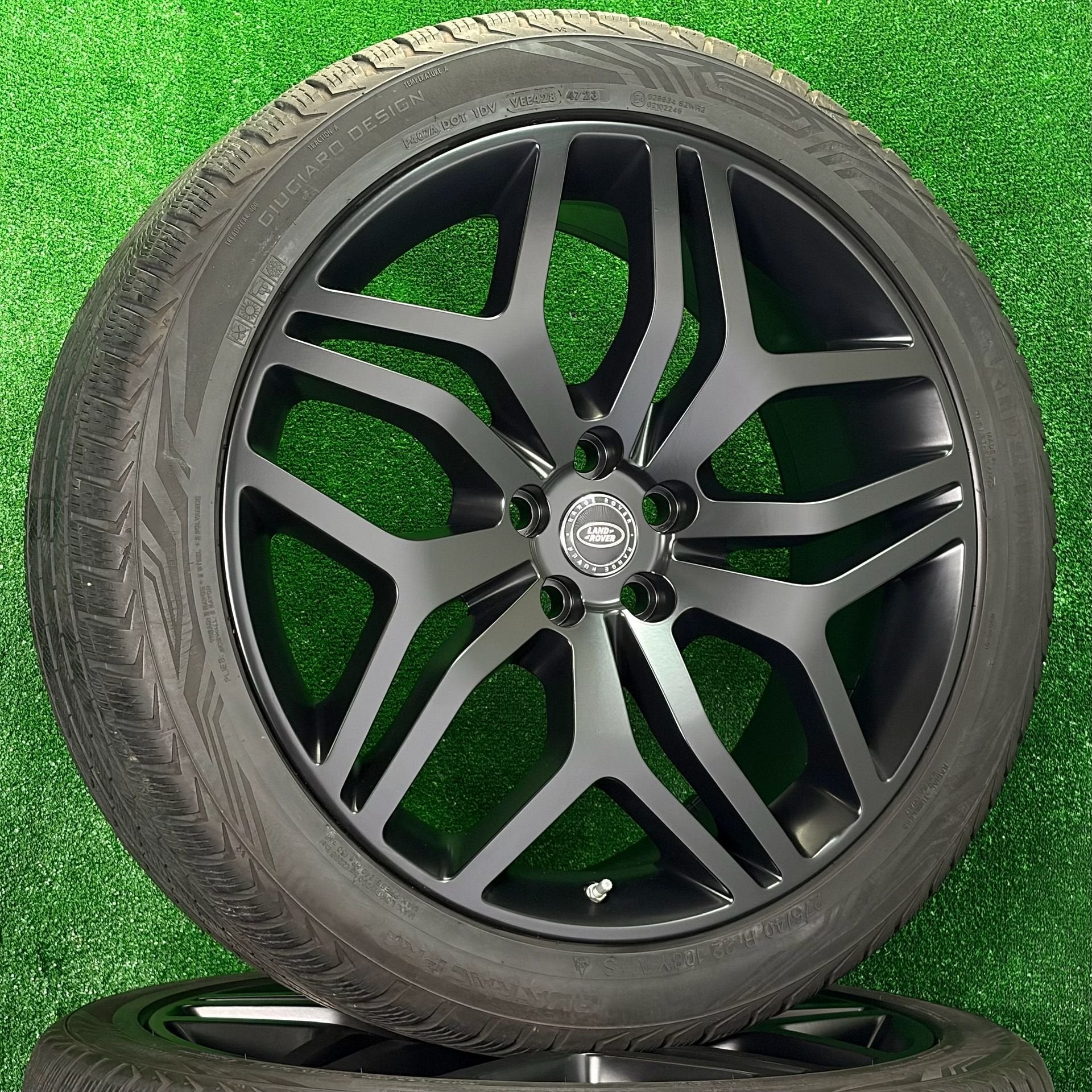 Orig. 22 inch Range Rover Sport velgen met All-season banden, Gebruikt, -, 275 mm, -
