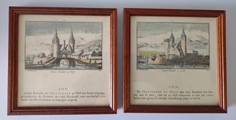 2 Schilderijtjes oostpoort in delft, Ophalen of Verzenden, Overige typen, Ingelijst