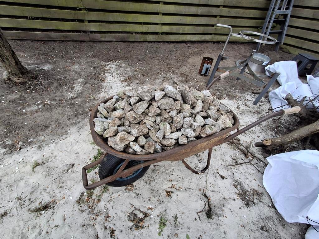 Gratis keien (grijs en gekleurd). Zelf slepen., Tuin en Terras, Grind, Keien en Split, Ophalen, Gebruikt