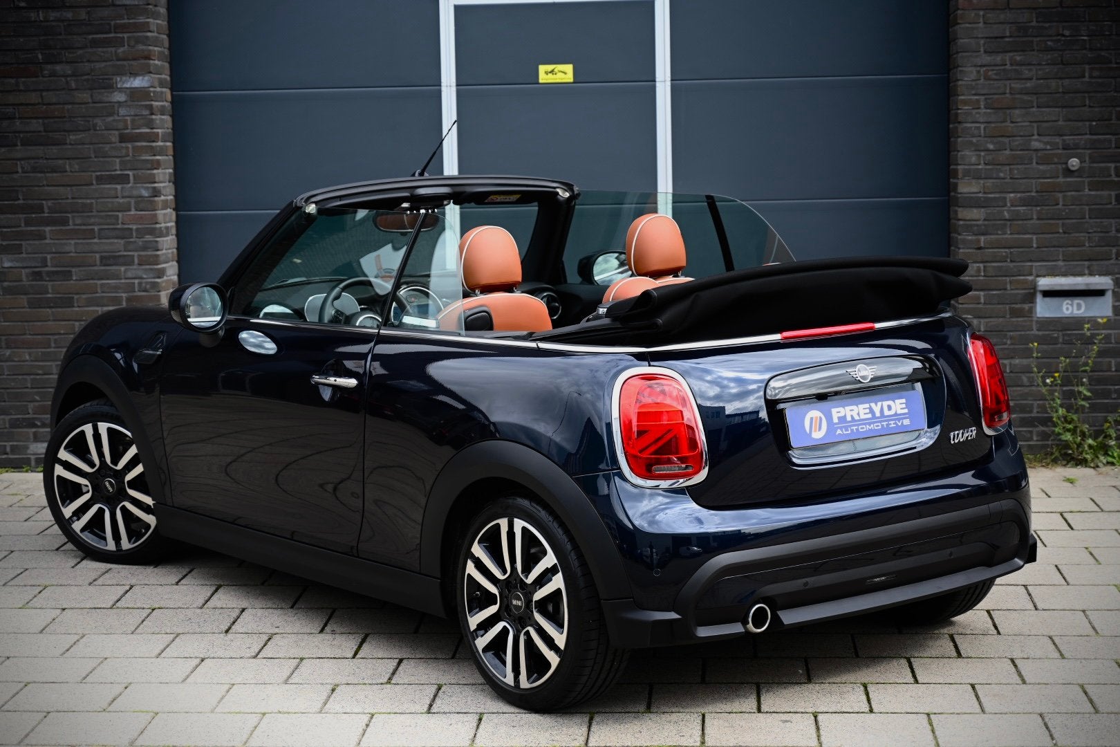 MINI Cabrio 1.5 Cooper MINI Yours Cabrio | 8.800 KM | 1E EIG, Auto's, 136 pk, Euro 6, Cabriolet, Leder