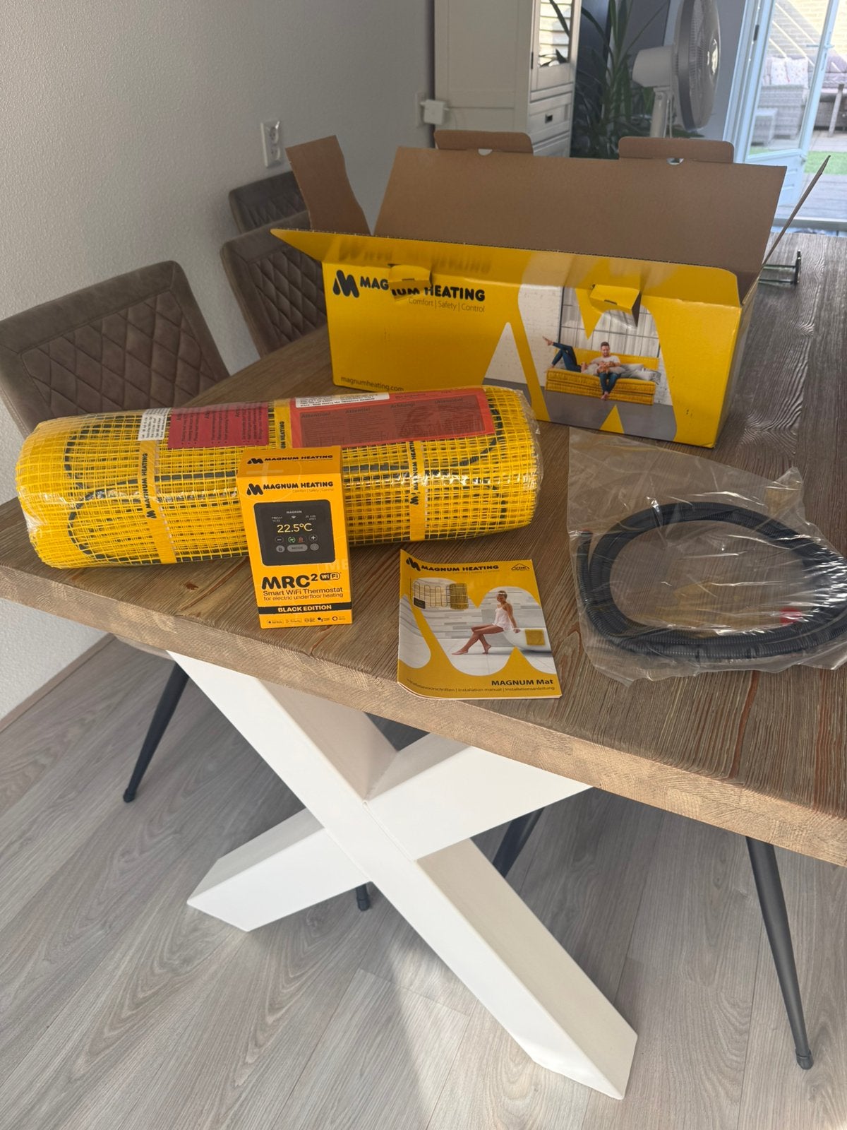 Nieuwe set elektrische vloerverwarming van Magnum 4 meter, Doe-het-zelf en Verbouw, Verwarming en Radiatoren, Minder dan 30 cm